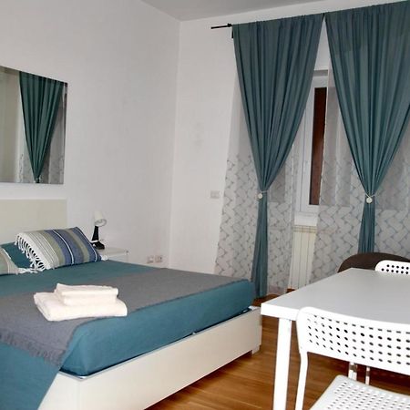 Locazione Turistica Paolucci Hotel Rome Exterior photo